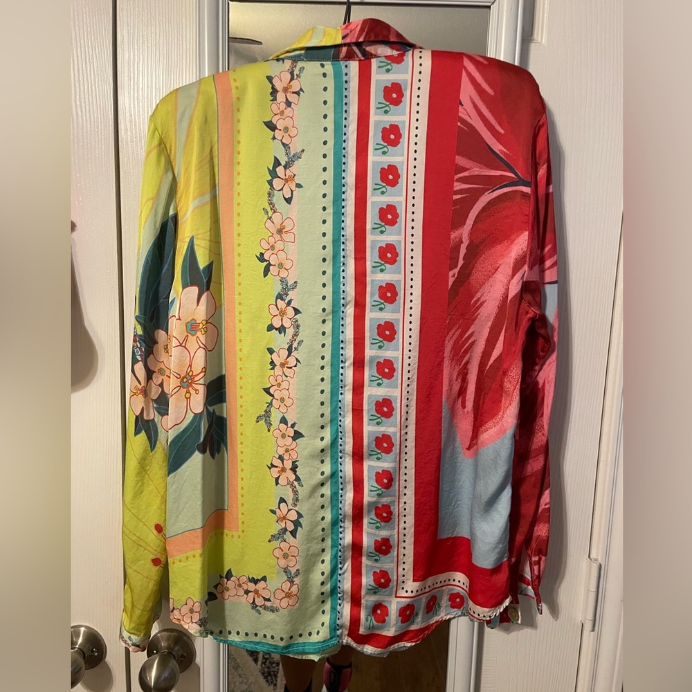 FARM Rio Floral Button Down Shirt - Picture 2 of 4